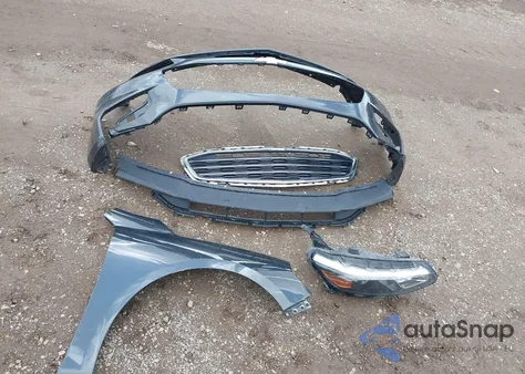 2017 Chevrolet Malibu 1Lt from USA, damaged, VIN 1G1ZE5ST1HF247669